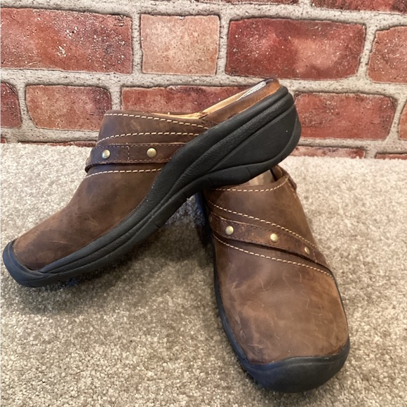 Keen Chester Womens brown slip on mules clogs size 7.5 - Picture 3 of 6